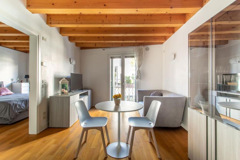 Maison Latino 7 By Welc Τρεβίζο Εξωτερικό φωτογραφία